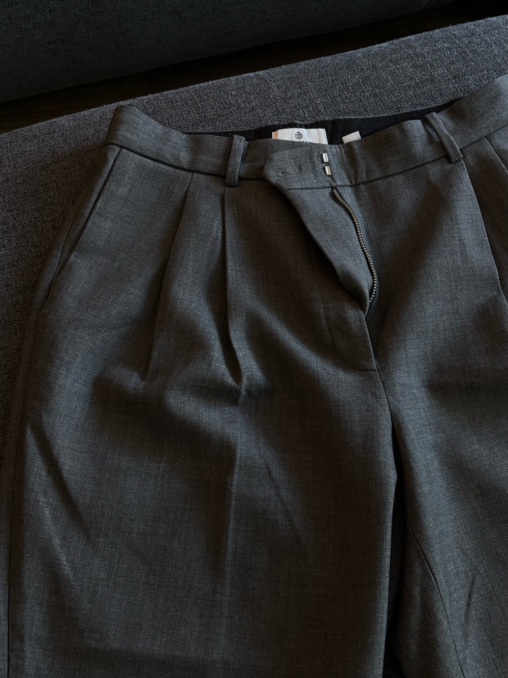 Babaton Agency Trousers Artitzia
